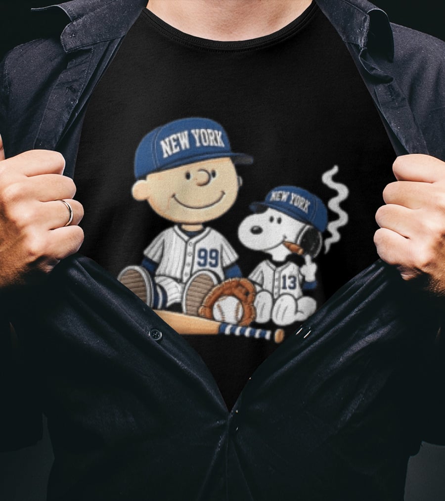 New York Yankees Charlie Brown Snoopy Baseball Uniforms Cigar T-Shirt