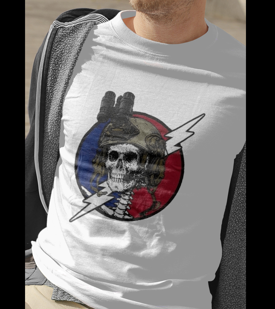 Grateful Dead Carry The Fire Skull With Helmet Lightning Bolt Blue Red Circle T-Shirt