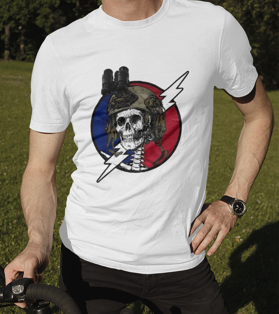 Grateful Dead Carry The Fire Skull With Helmet Lightning Bolt Blue Red Circle T-Shirt