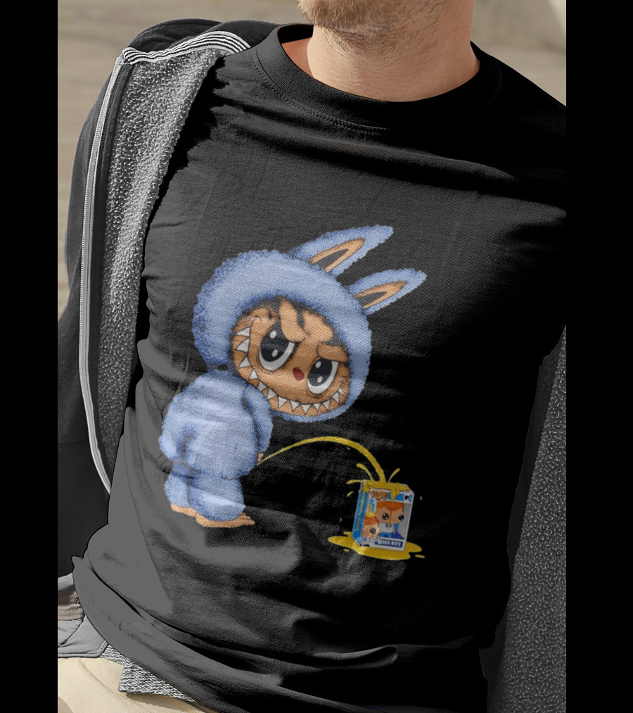 Labubu Peeing On Pop Figures Juice Box Fun Concept T-Shirt
