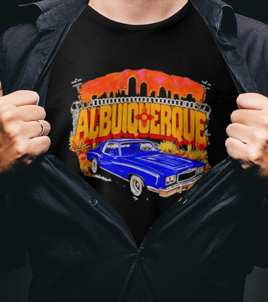 Albuquerque New Mexico Classic Car Skyline Desert Landscape T-Shirt