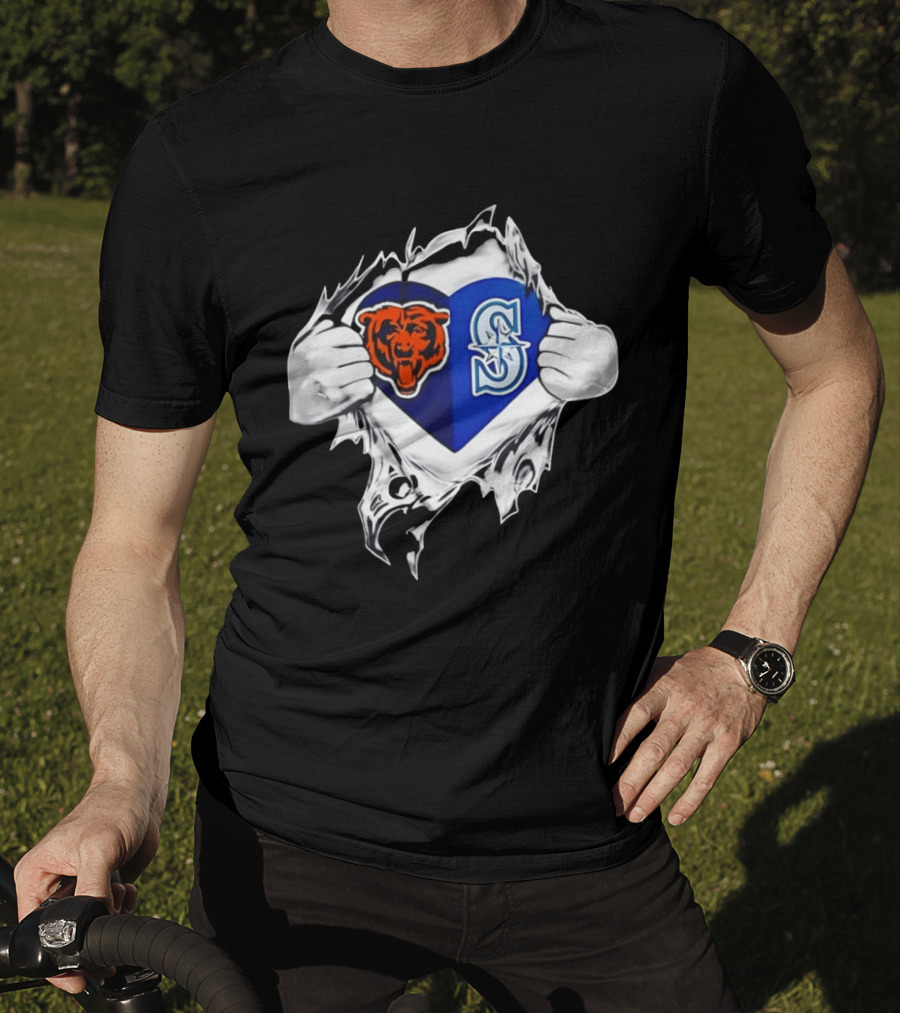 Chicago Bears Seattle Mariners Heart Ripping Through Chest Sports Fan T-Shirt