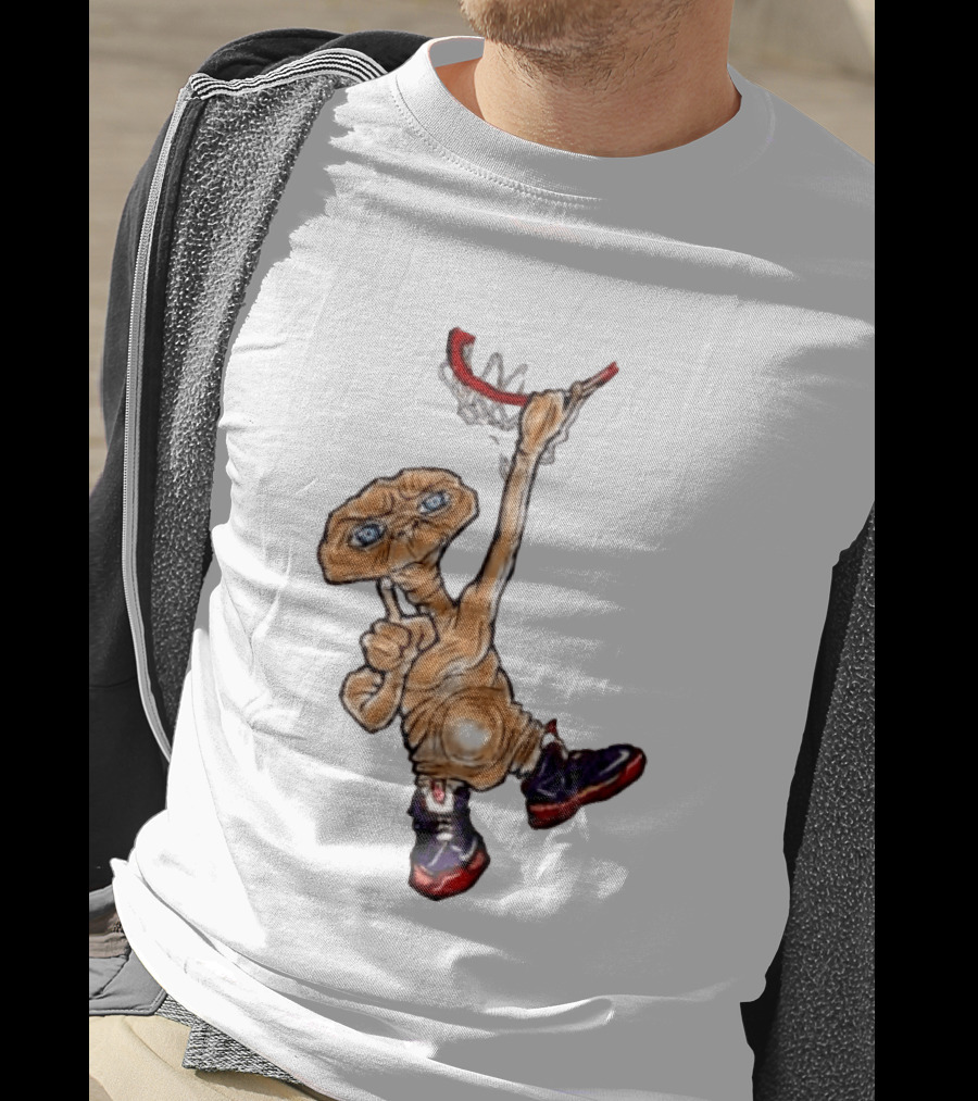 E The Extra Terrestrial Dunk Basketball Alien Retro Sneakers T-Shirt