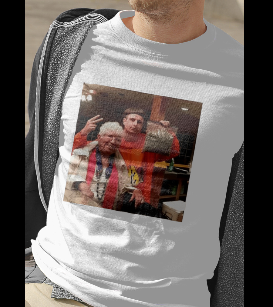 Oliver Tree Peace Sign Grandma Holding Bag T-Shirt
