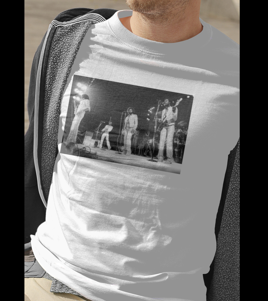 Ronald LaPread Funky Bassist For The Commodores Dies At 76 T-Shirt