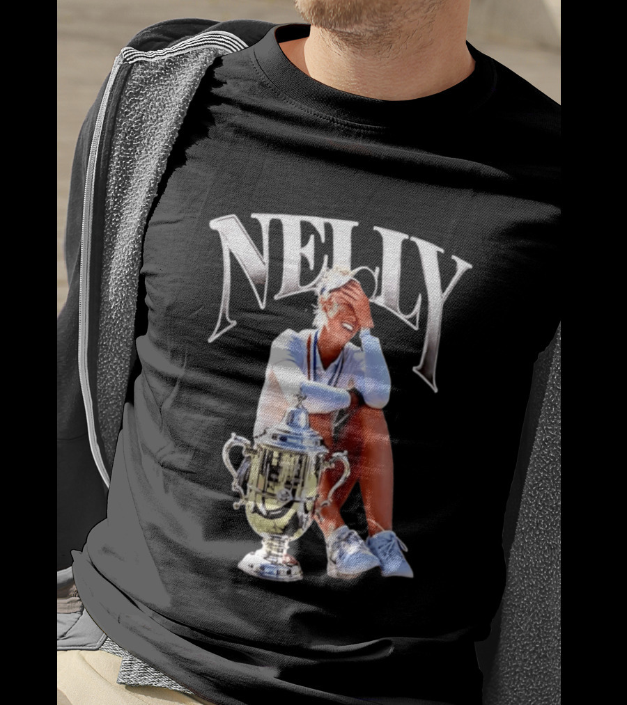 Nelly Korda Celebrates LPGA Tour Win Trophy Moment T-Shirt