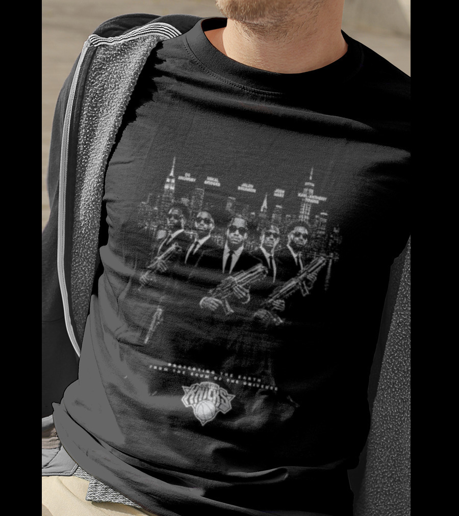 New York Knicks Protecting The Earth From The Scum Of The Universe Cityscape And Action Figures T-Shirt