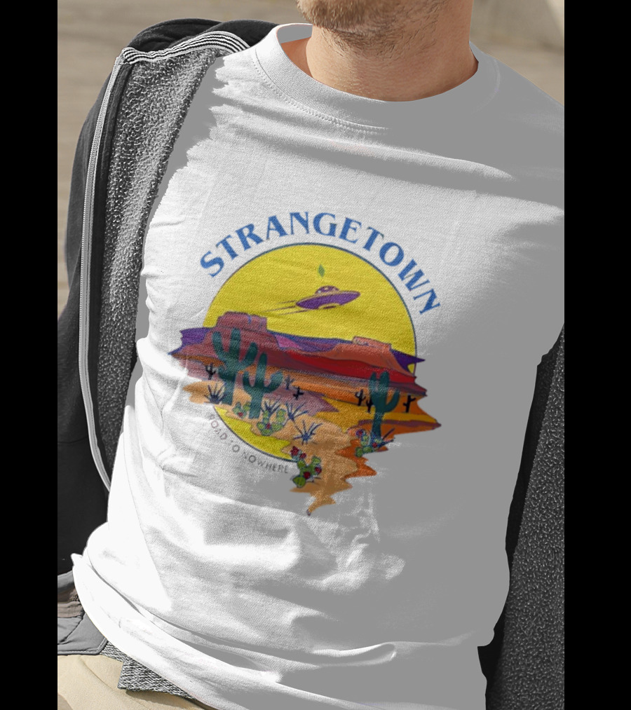 Strangetown Road To Nowhere The Sims Alien UFO Desert Saguaro Cactus T-Shirt
