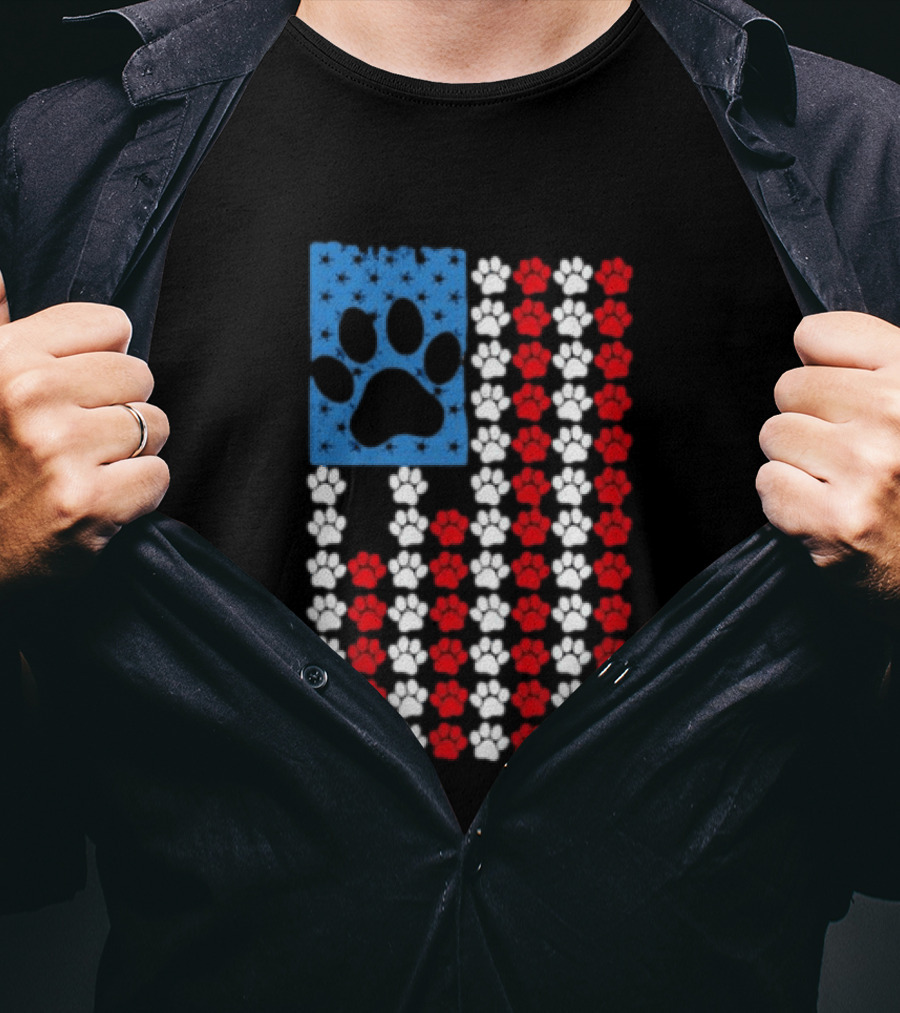 American Flag Paw Print Patriotic Animal Lover Dog Cat Pet Iconic USA Pride T-Shirt