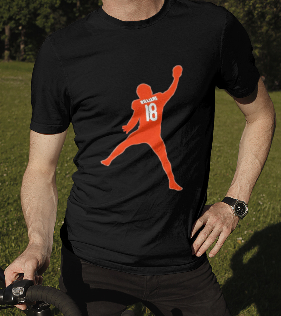 Chicago Bears Caleb Williams 18 Iceman Football Player T-Shirt