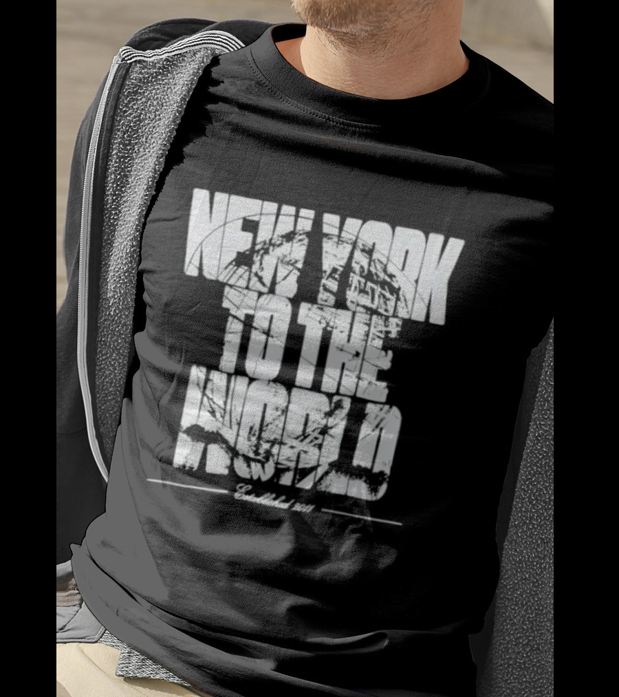 New York To The World Established 2011 Retro Style Vintage Look T-Shirt