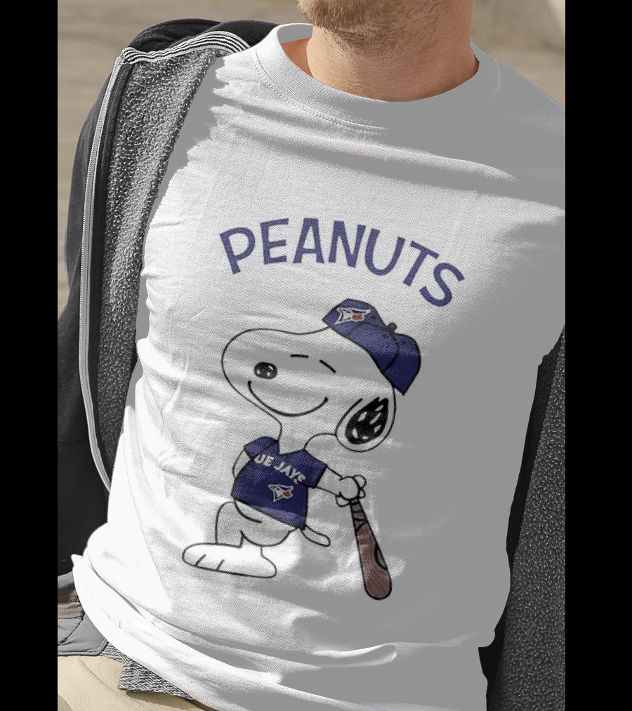 Toronto Blue Jays Peanuts Snoopy Baseball Fan T-Shirt