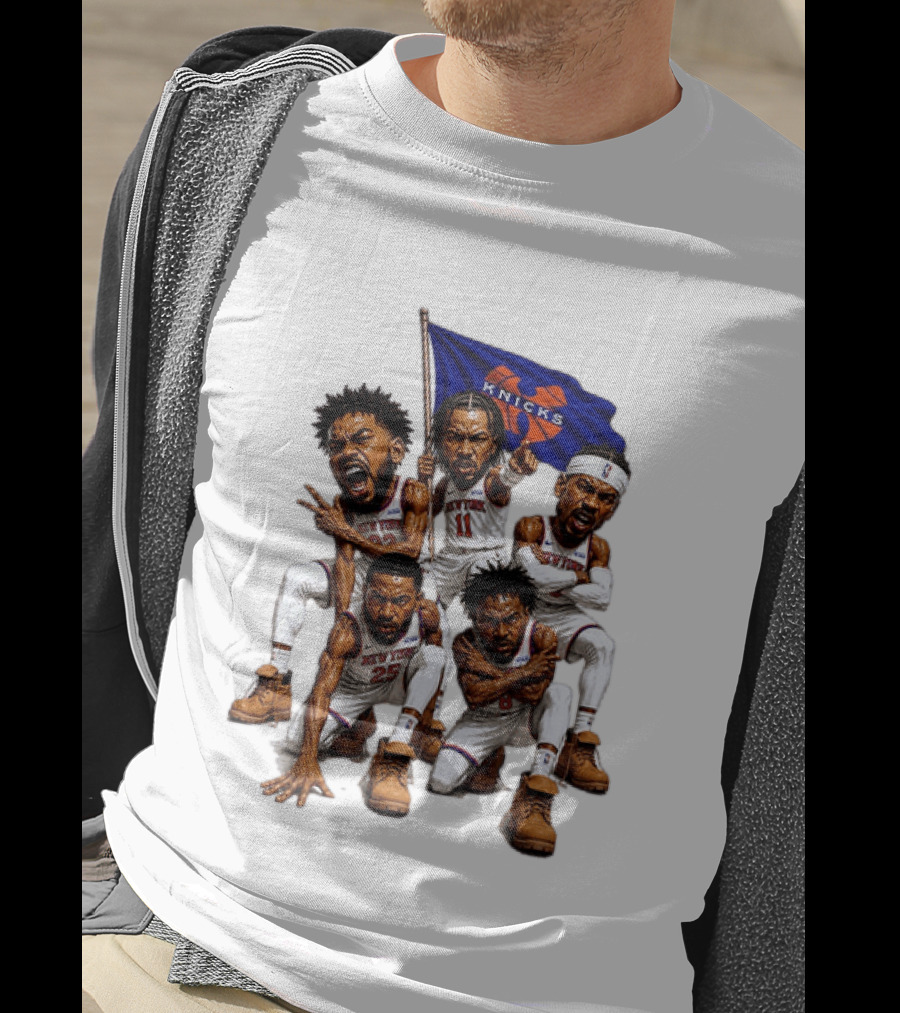 New York Knicks Jalen Brunson NBA Players Holding Team Flag Celebration T-Shirt