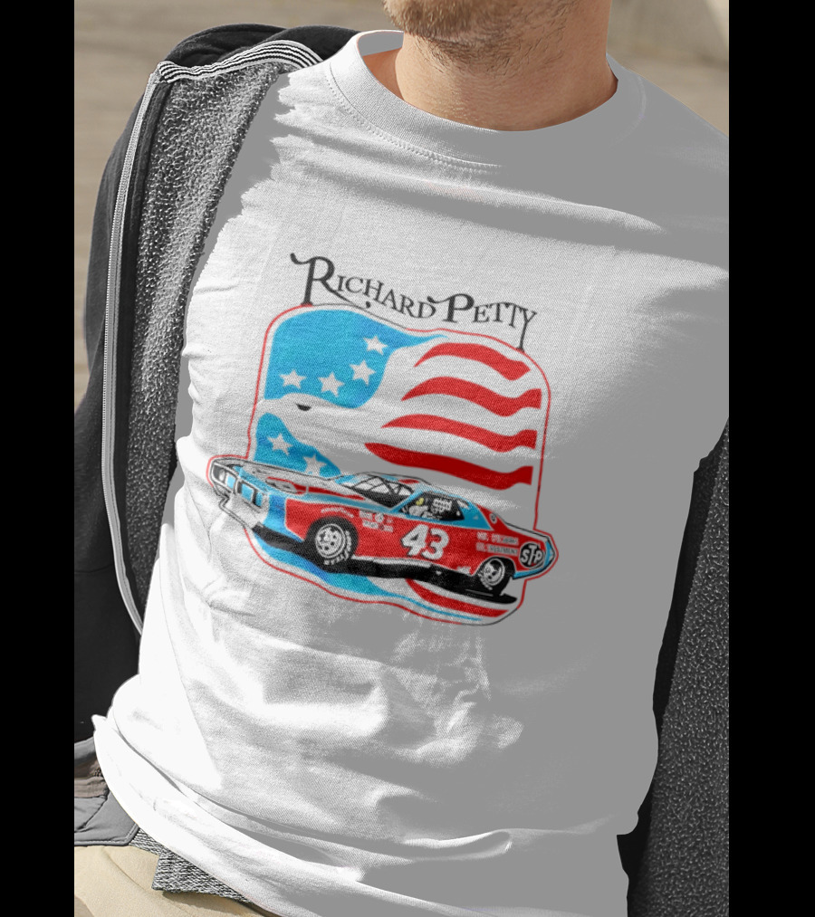 Richard Petty NASCAR Racing Car 43 STP American Flag T-Shirt