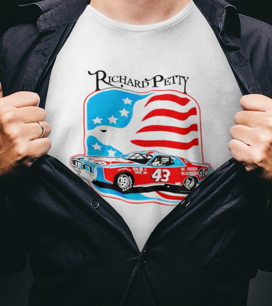 Richard Petty NASCAR Racing Car 43 STP American Flag T-Shirt
