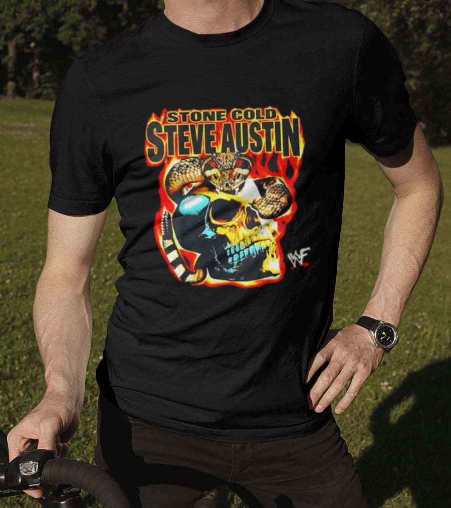 Stone Cold Steve Austin Flaming Skull Snake WWF T-Shirt