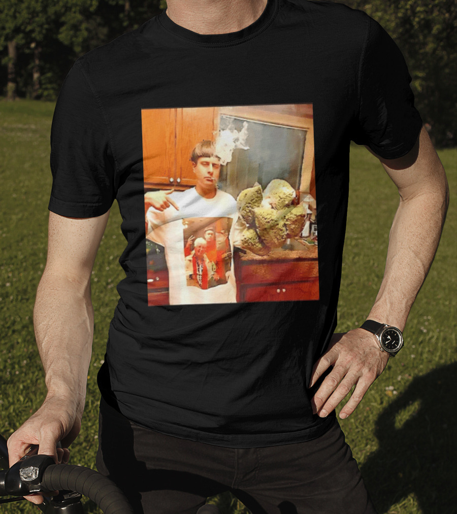 Oliver Tree Cannabis Oversized Buds And With Smoking Image T-Shirt