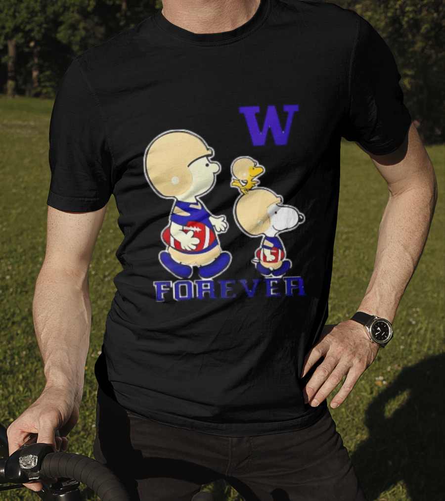Peanuts Characters Football Players Washington Huskies W Forever T-Shirt