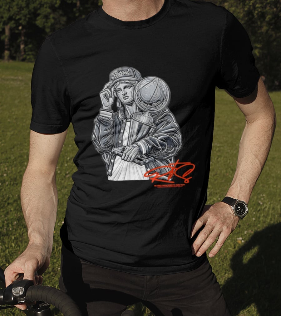 Retired From Society New York Freedom Is A State Of Mind Statue Holding Trophy T-Shirt