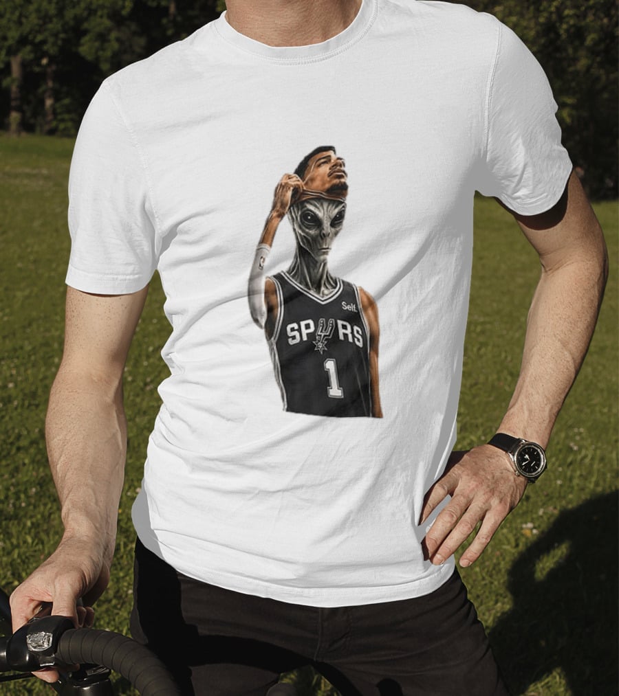 Wembanyama Spurs Alien Takeover Face Reveal Self 1 T-Shirt