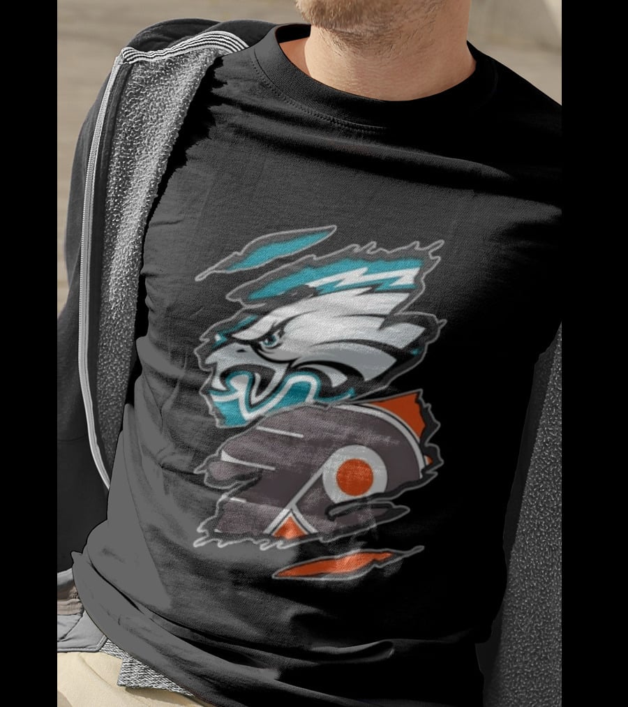 Philadelphia Eagles And Philadelphia Flyers Ripped Tear Sports Team T-Shirt