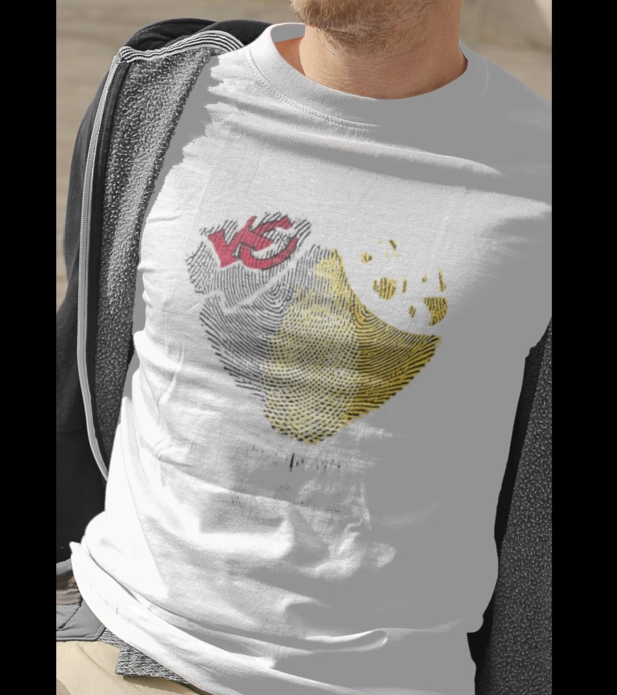 Kansas City Chiefs Iowa Hawkeyes It's In My DNA Highlights Team Passion And Heritage T-Shirt
