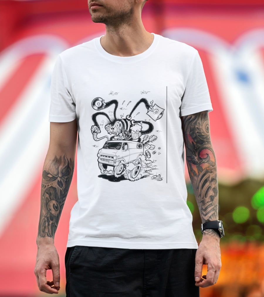 Spider 45 Fuzz Ford Tentacles Creature Adventure T-Shirt