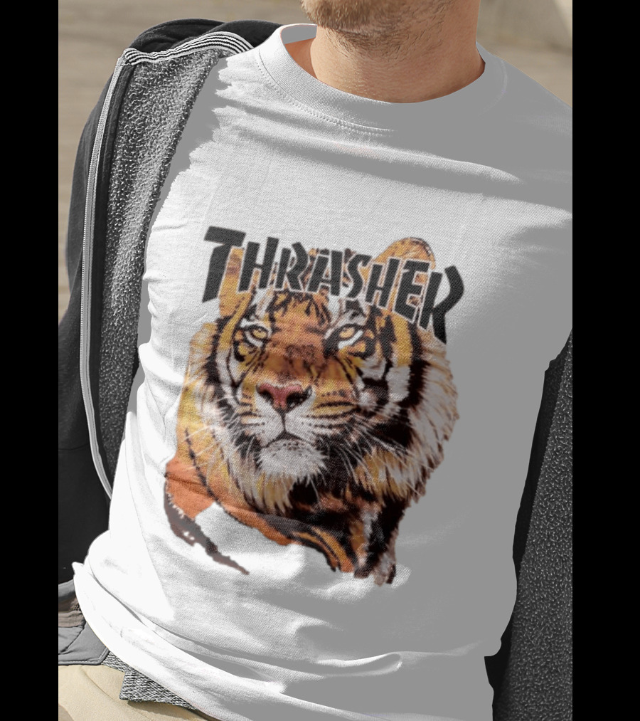 Tiger Thrasher Magazine Wildlife Nature Animal Orange Color T-Shirt