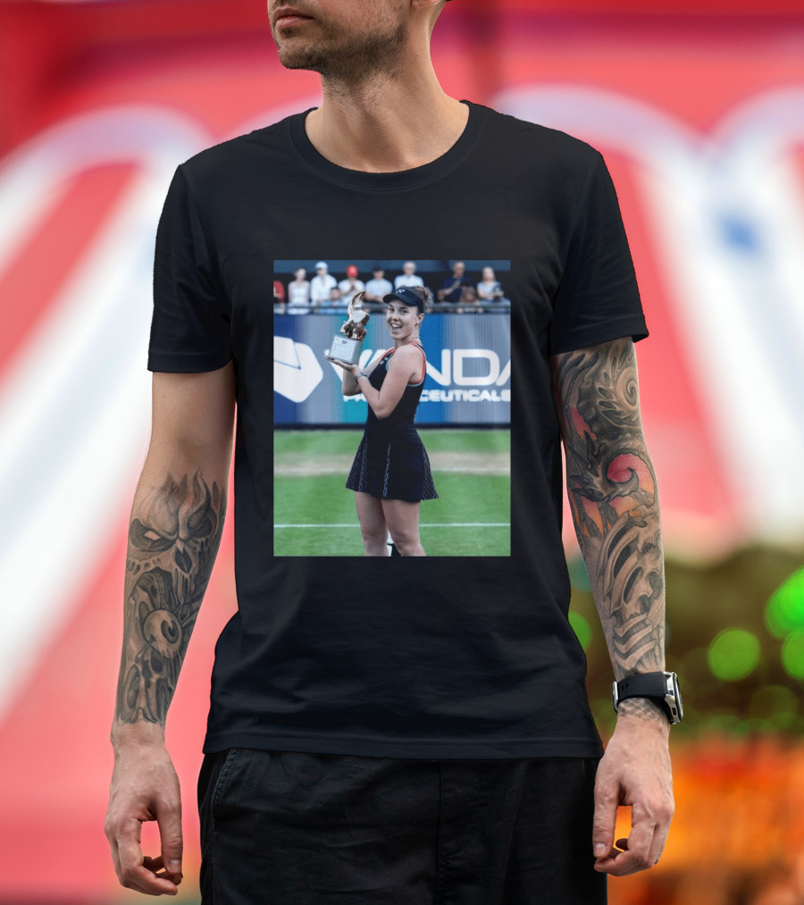 Linda Wins Tennis Title Holding Trophy On Grass Court T-Shirt