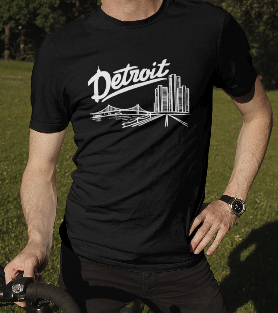 Detroit Skyline Renaissance Center Ambassador Bridge Cityscape T-Shirt