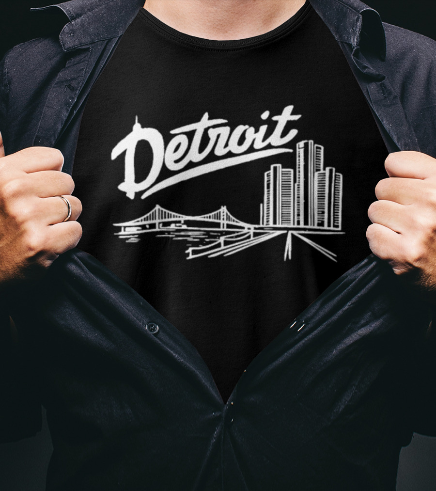 Detroit Skyline Renaissance Center Ambassador Bridge Cityscape T-Shirt