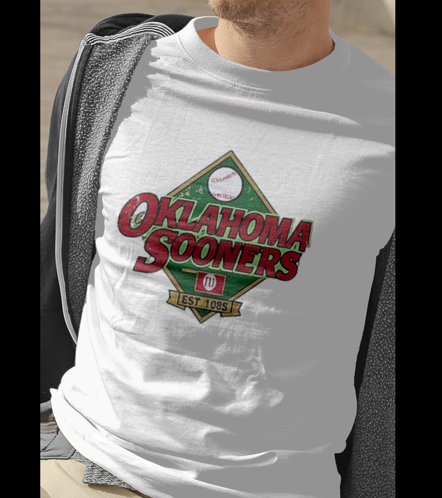 Oklahoma Sooners NCAA Baseball Est 108S Red Green Sports T-Shirt