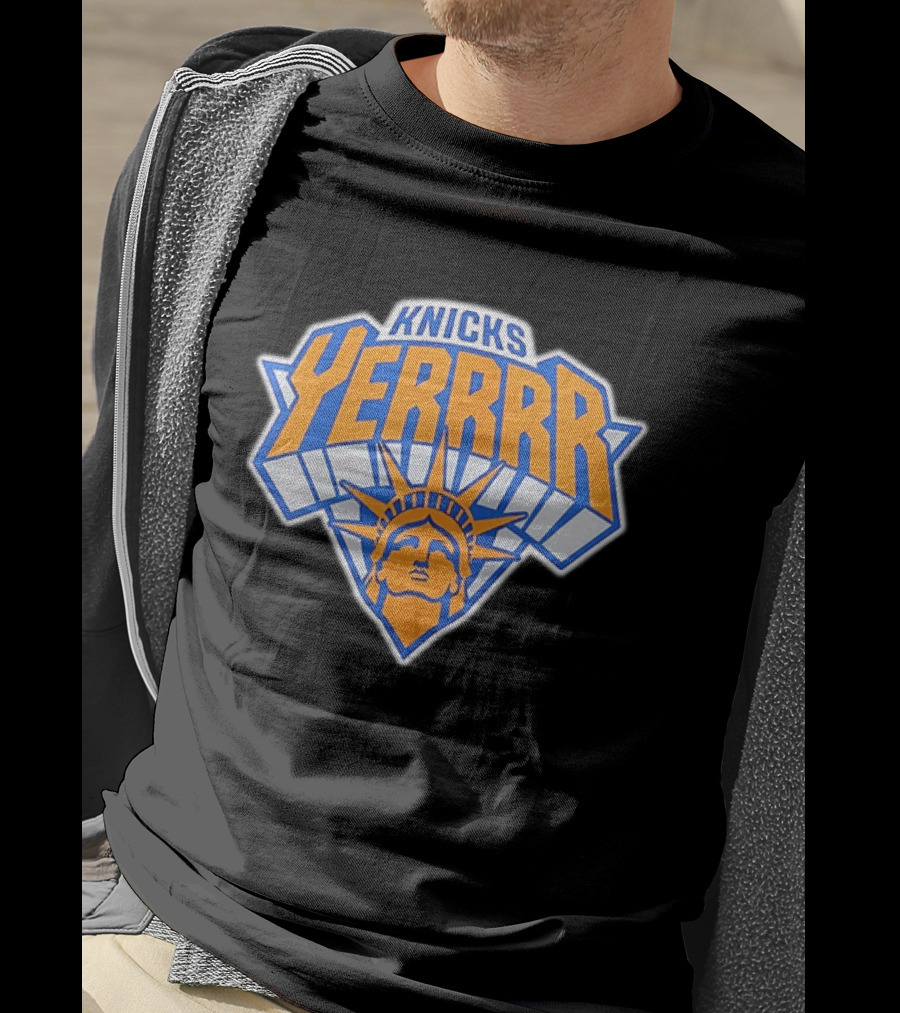 Knicks YERRRR Statue Of Liberty NBA New York T-Shirt