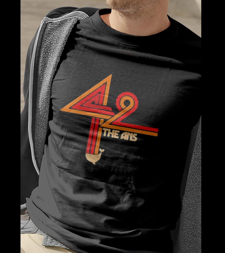The Hitchhiker's Guide To The Galaxy 42 The Answer Text With Whale T-Shirt