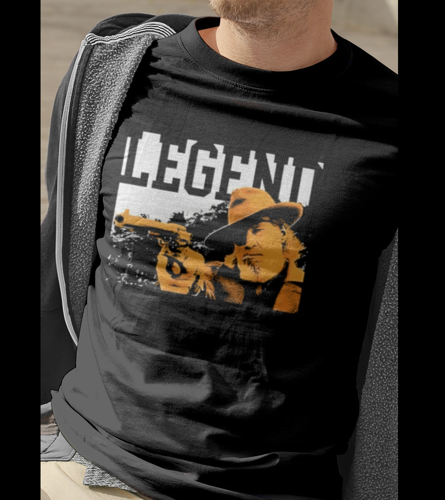 Legend Marshal Reuben J. Cogburn True Grit Icon With Hat And Gun T-Shirt