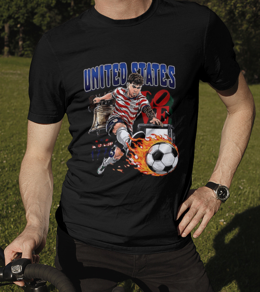 Christian Pulisic United States Soccer Fireball Liberty Bell Established 1776 T-Shirt
