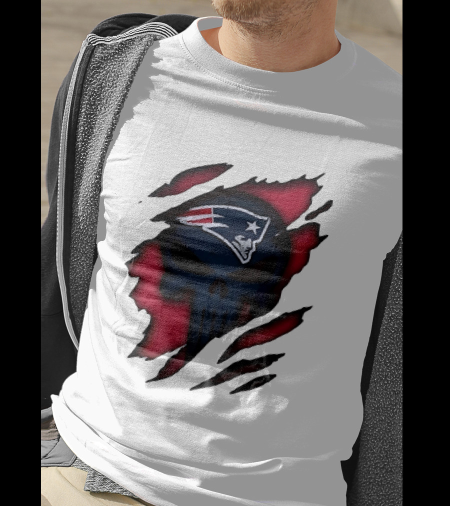 Patriots Skull Rip T-Shirt
