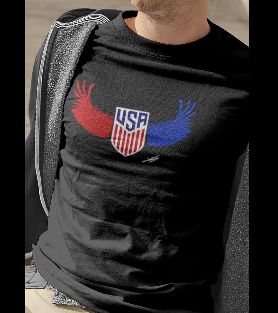 USA Wings Shield United States Men National Team T-Shirt