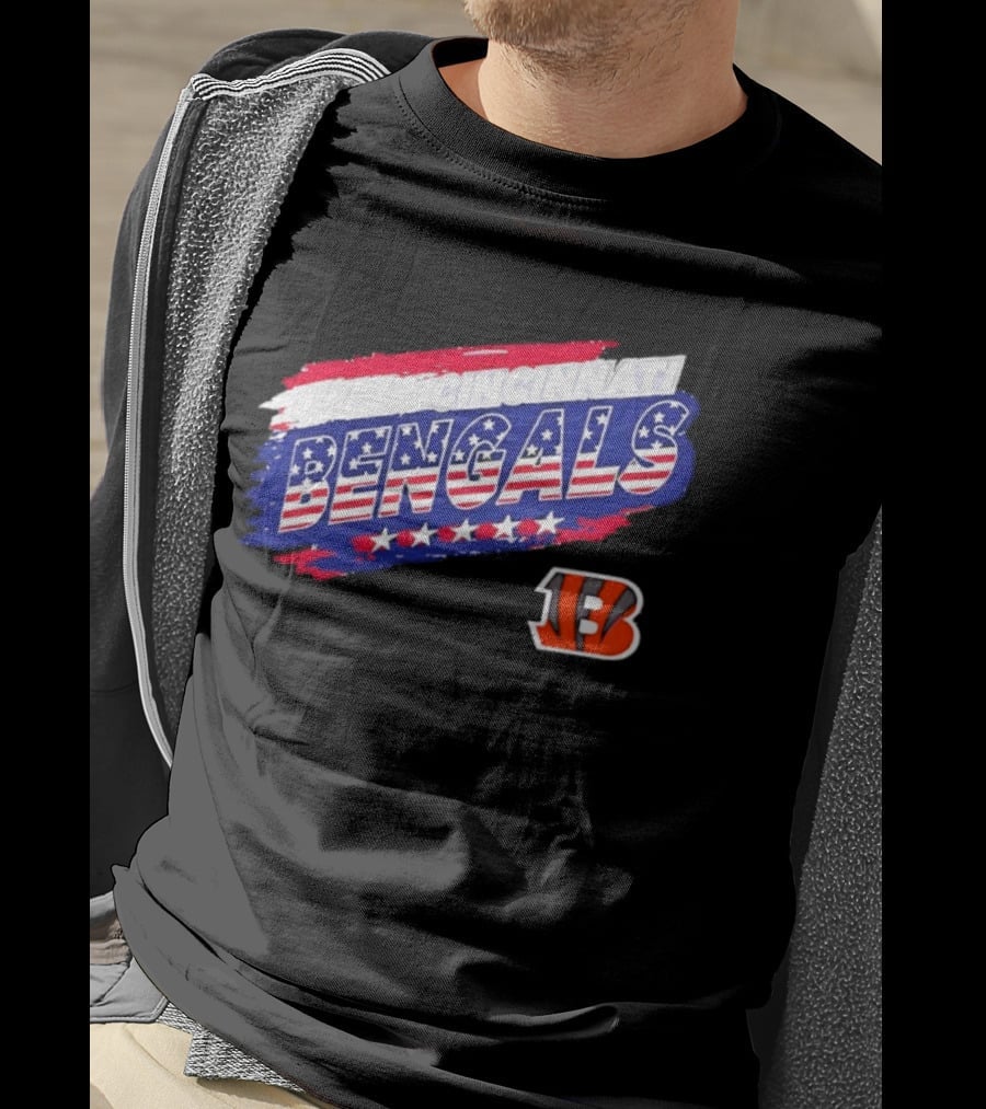 Cincinnati Bengals Stars And Stripes American Flag NFL Team Fan Gear T-Shirt
