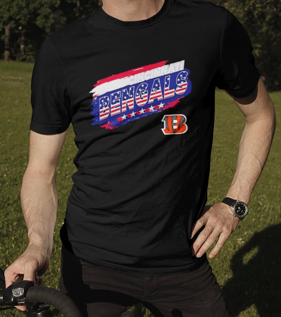 Cincinnati Bengals Stars And Stripes American Flag NFL Team Fan Gear T-Shirt
