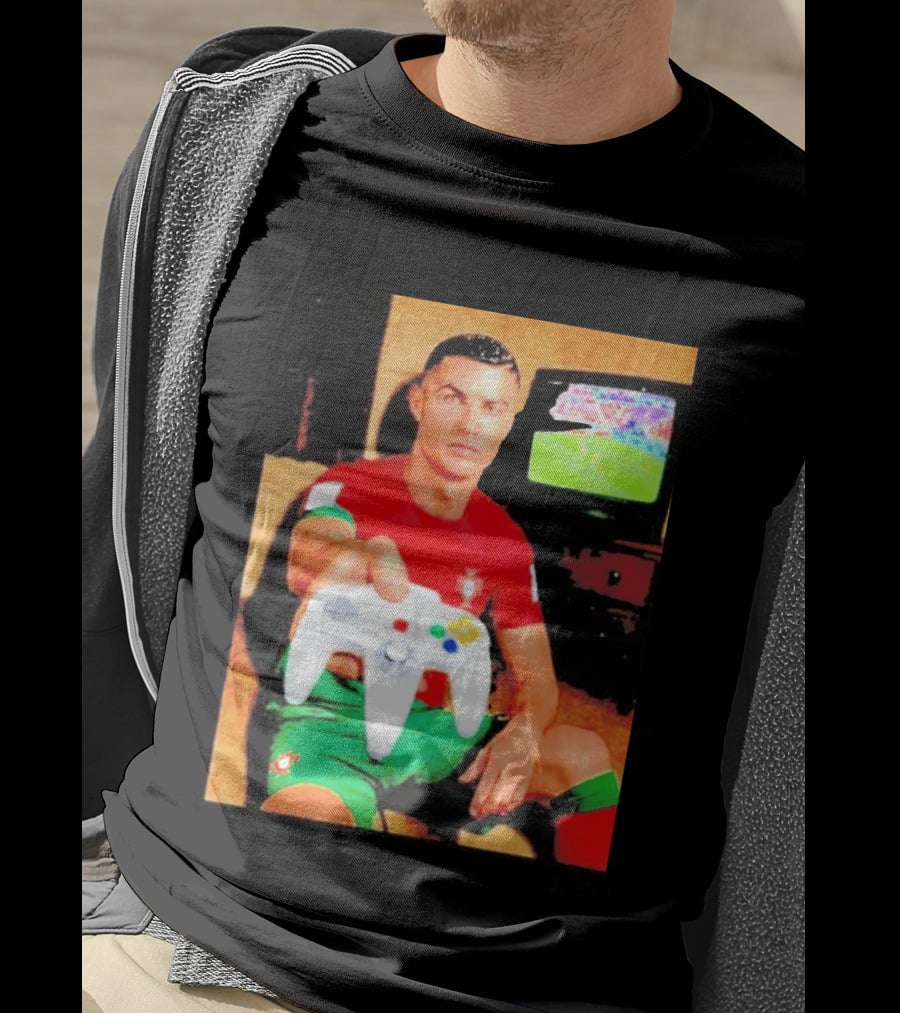 Cristiano Ronaldo Portugal National Team Soccer Gaming Controller Retro Gamer T-Shirt