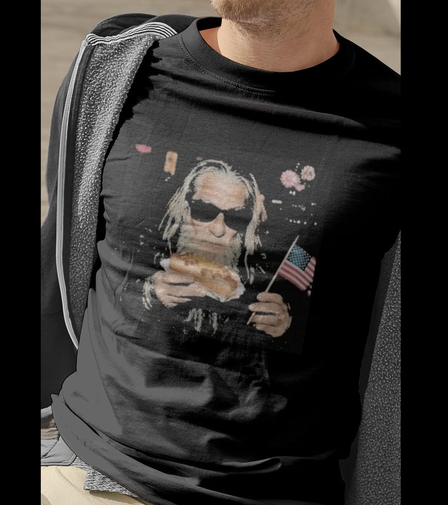 Hot Dog Wizard Holding American Flag Celebrating 4th Of July 2026 T-Shirt