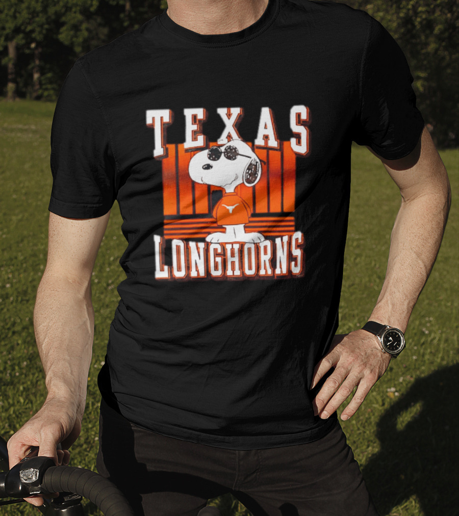 Texas Longhorns Snoopy Sunglasses Peanuts T-Shirt