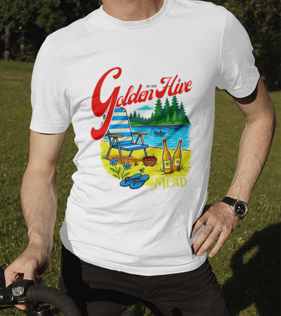 Golden Hive Mead Est 2023 Lakefront Bliss Vintage Escape T-Shirt