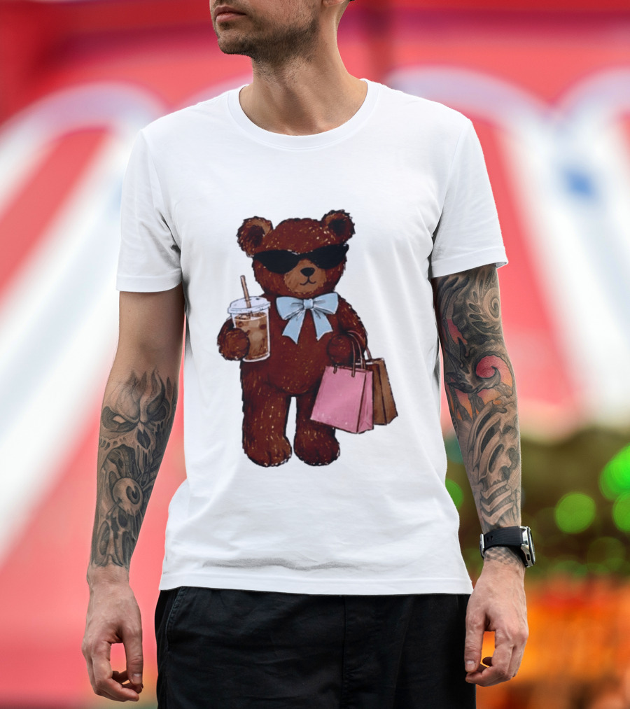 Cool Teddy Bear Shopping With Treats And Accessories T-Shirt