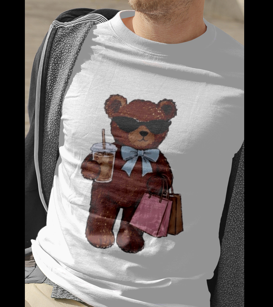 Cool Teddy Bear Shopping With Treats And Accessories T-Shirt