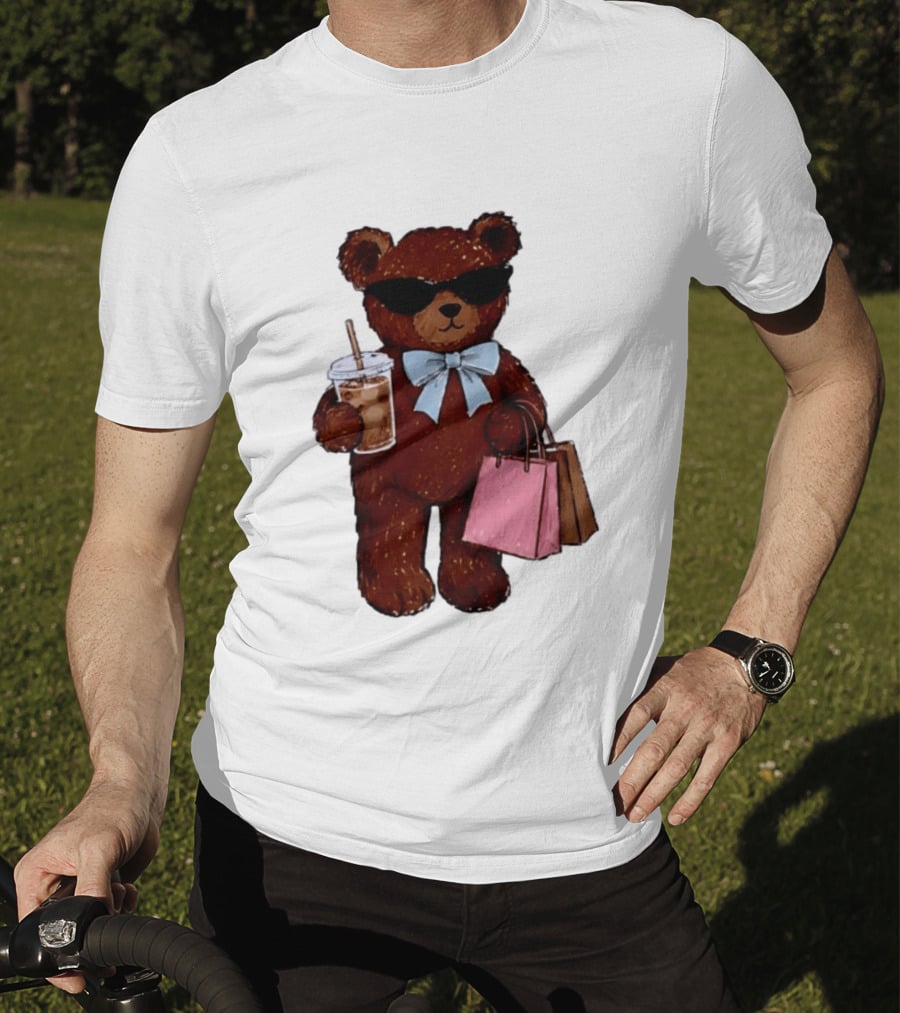 Cool Teddy Bear Shopping With Treats And Accessories T-Shirt
