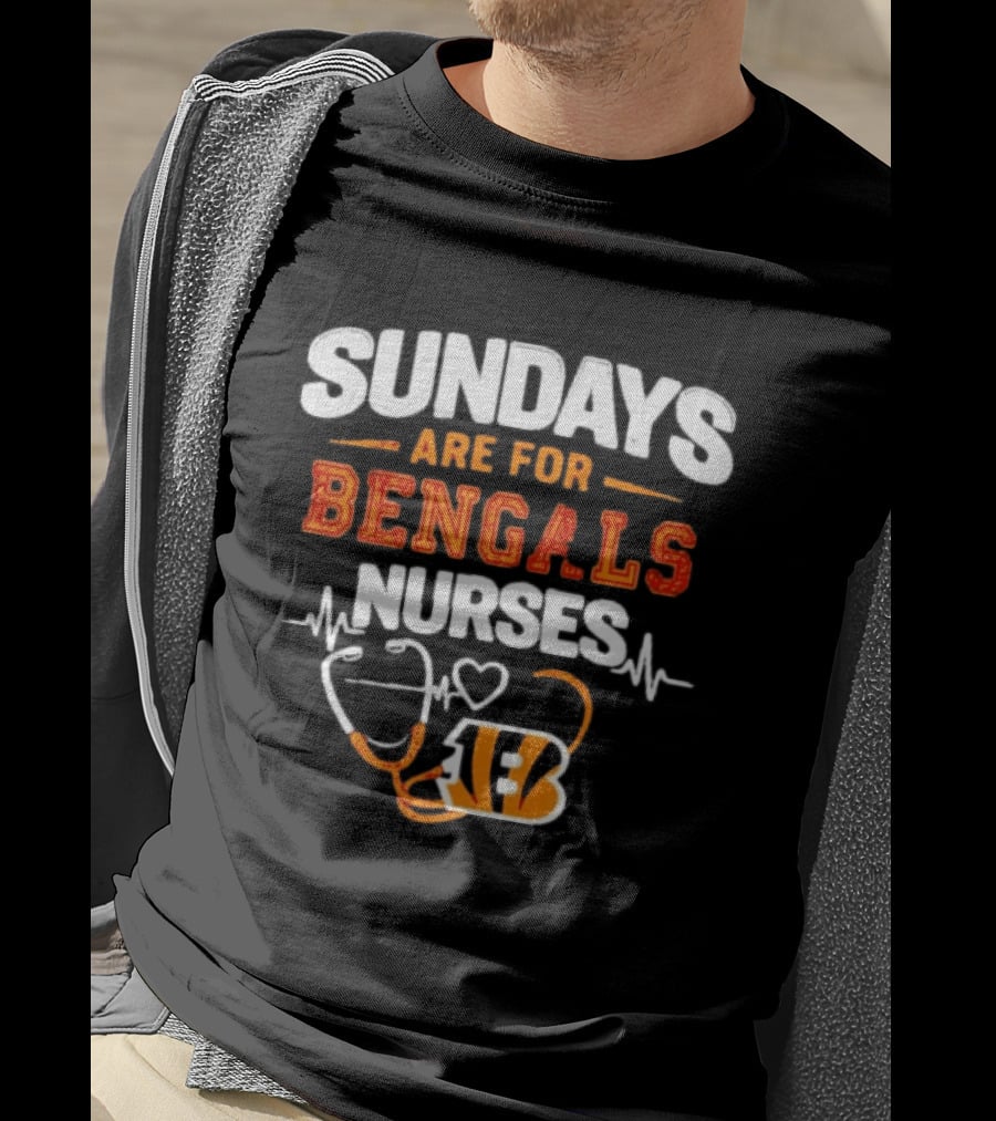 Sundays Are For Bengals Nurses Football Heartbeat Stethoscope 18 T-Shirt