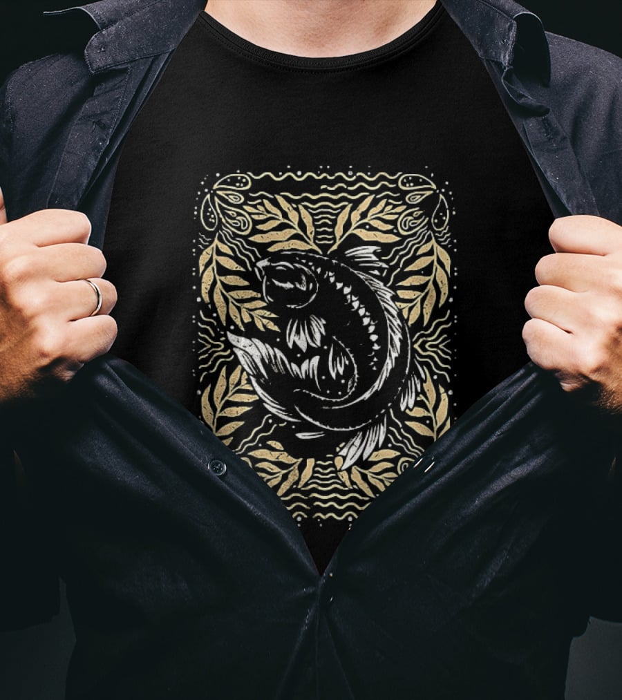 Imperial Koi Fish Artwork With Ornate Leaf Borders T-Shirt