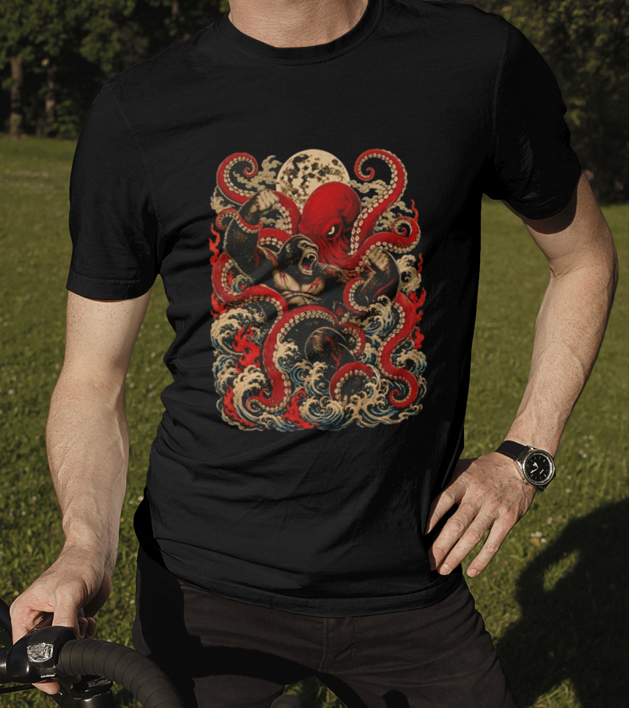 Tokyo Kaiju Octopus Vs Gorilla Battle Waves And Moon Scene T-Shirt